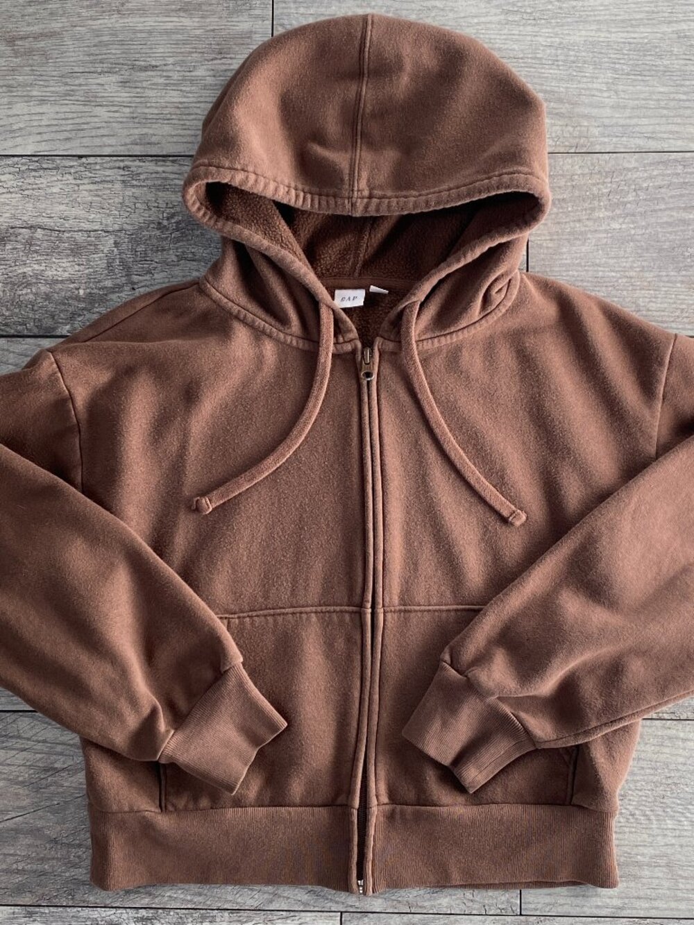 GAP Cropped Zip-up Hoodie